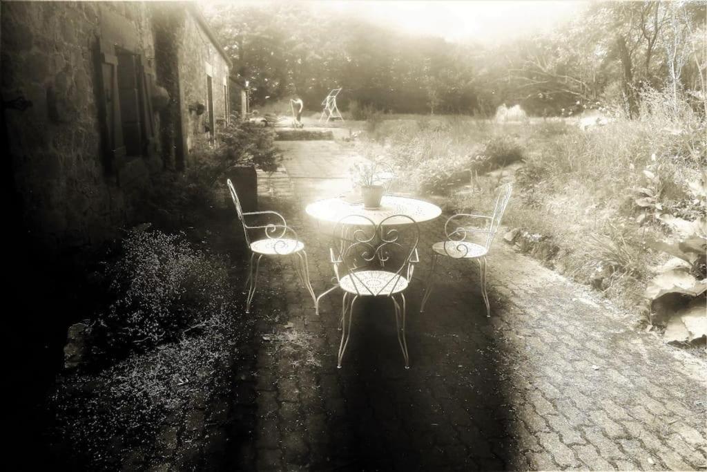 Relax With Art And Nature Mellionnec エクステリア 写真